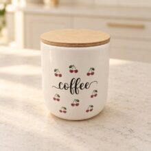 بانکه سرامیکی coffee طرح آلبالو با ارتفاع ۱۲ سانتی‌متر، نمای بالاتر
